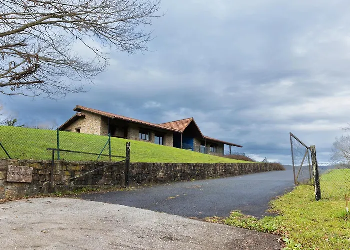 Country house Aitxitxe *